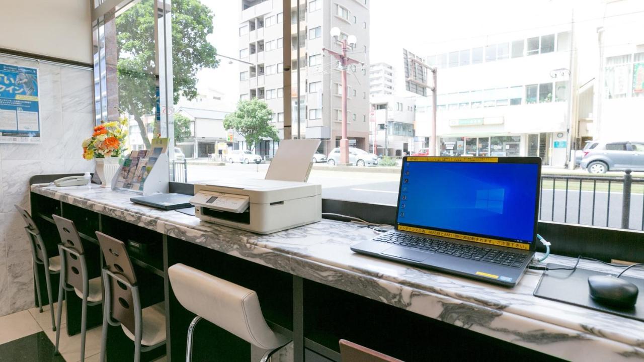 Toyoko Inn Nagoya-Eki Sakuradori-Guchi Honkan Exterior foto